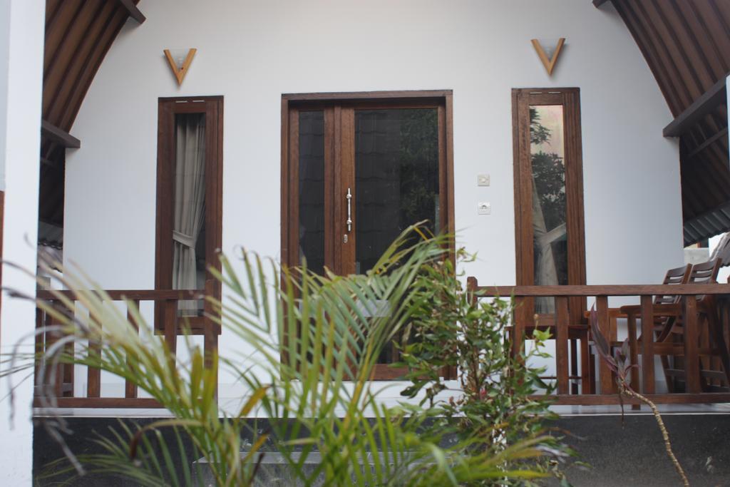 Ferienwohnung Balengku Dua Gili Air Exterior foto