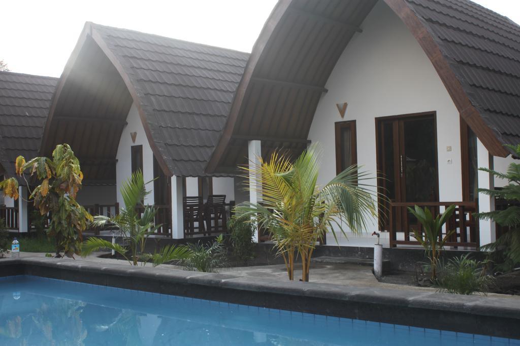 Ferienwohnung Balengku Dua Gili Air Exterior foto