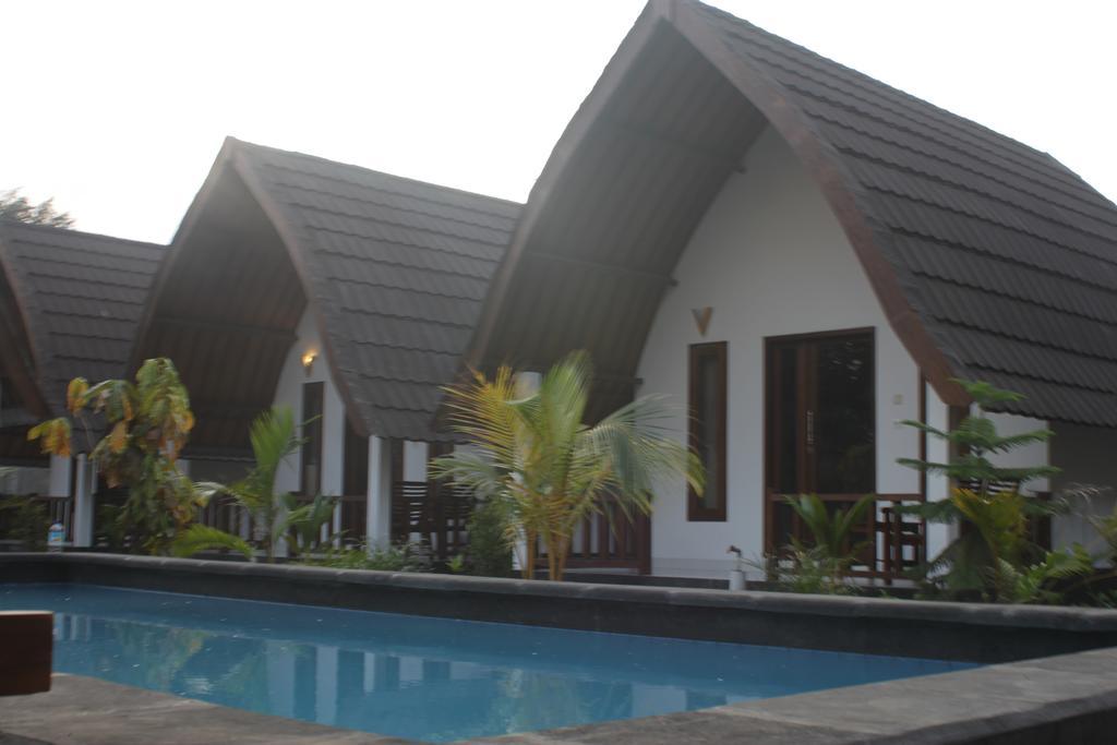 Ferienwohnung Balengku Dua Gili Air Exterior foto